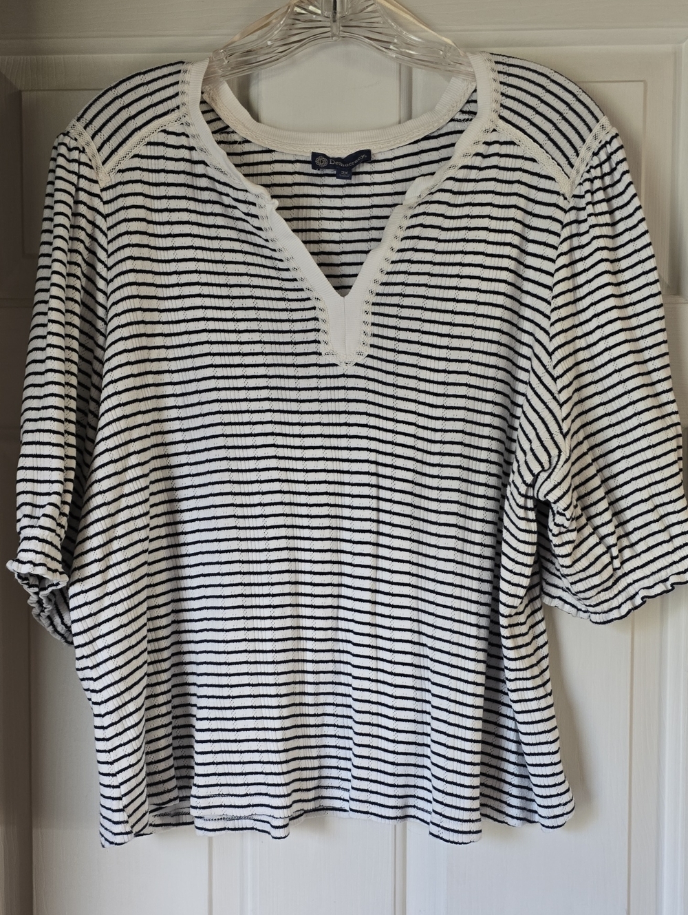 Democracy Black & White Striped V-Notch Short Sleeve Top